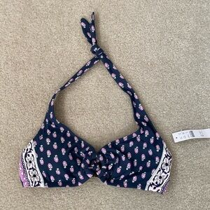 J. Crew bikini top. Size M. NWT.